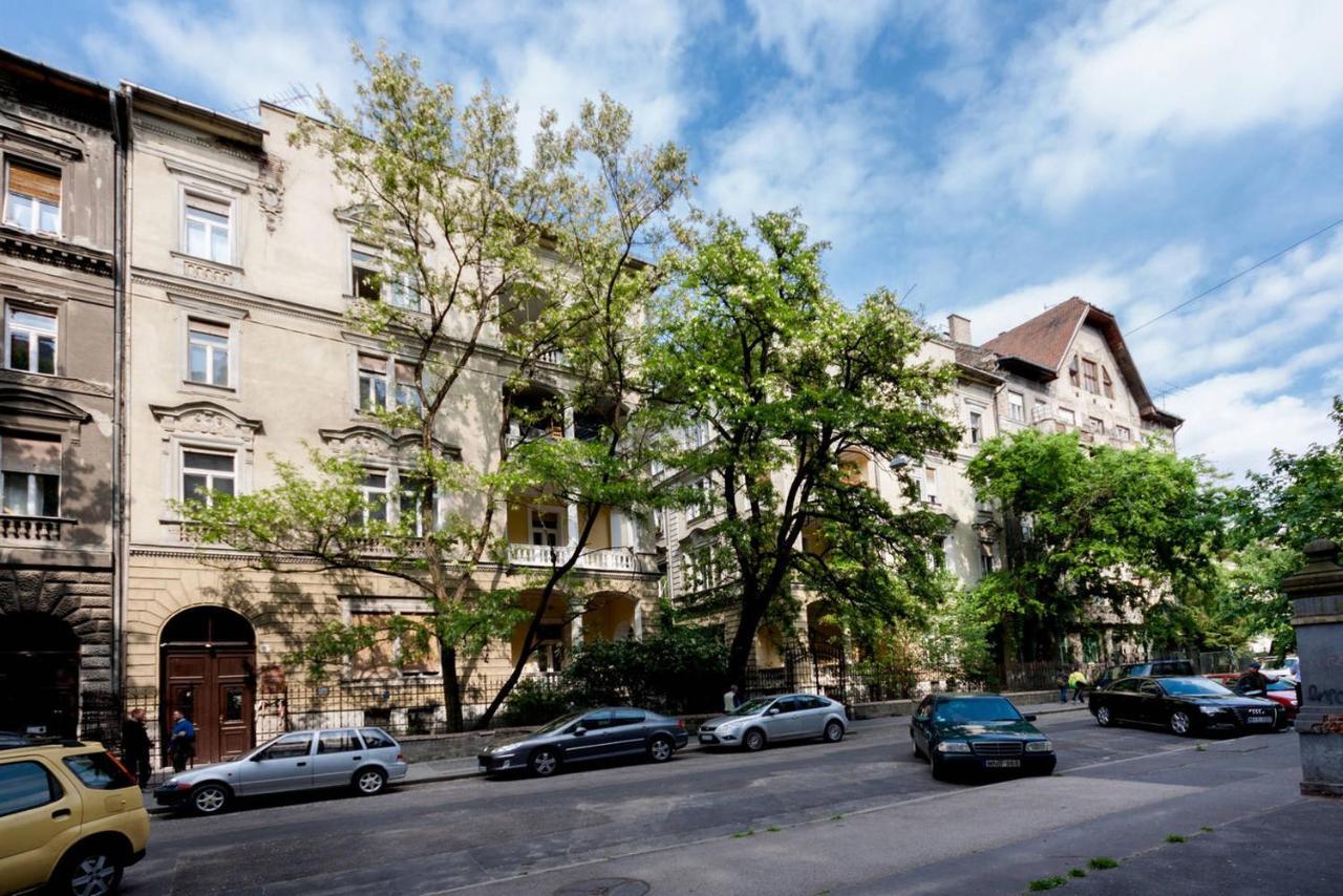 Heroes Square & City Park Thermals Apartment Budapest Extérieur photo